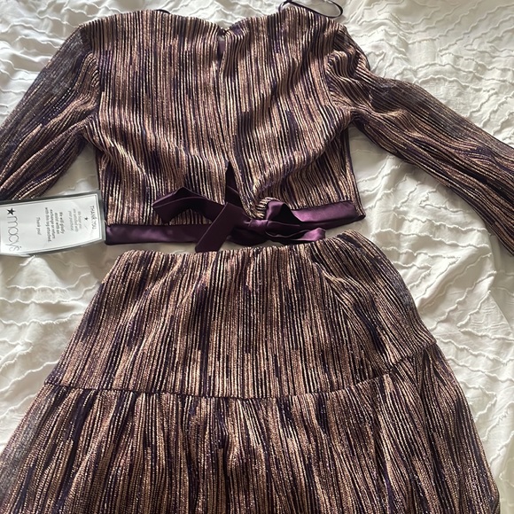 Two piece dress , so cute and comfy , from Macys - Picture 4 of 8